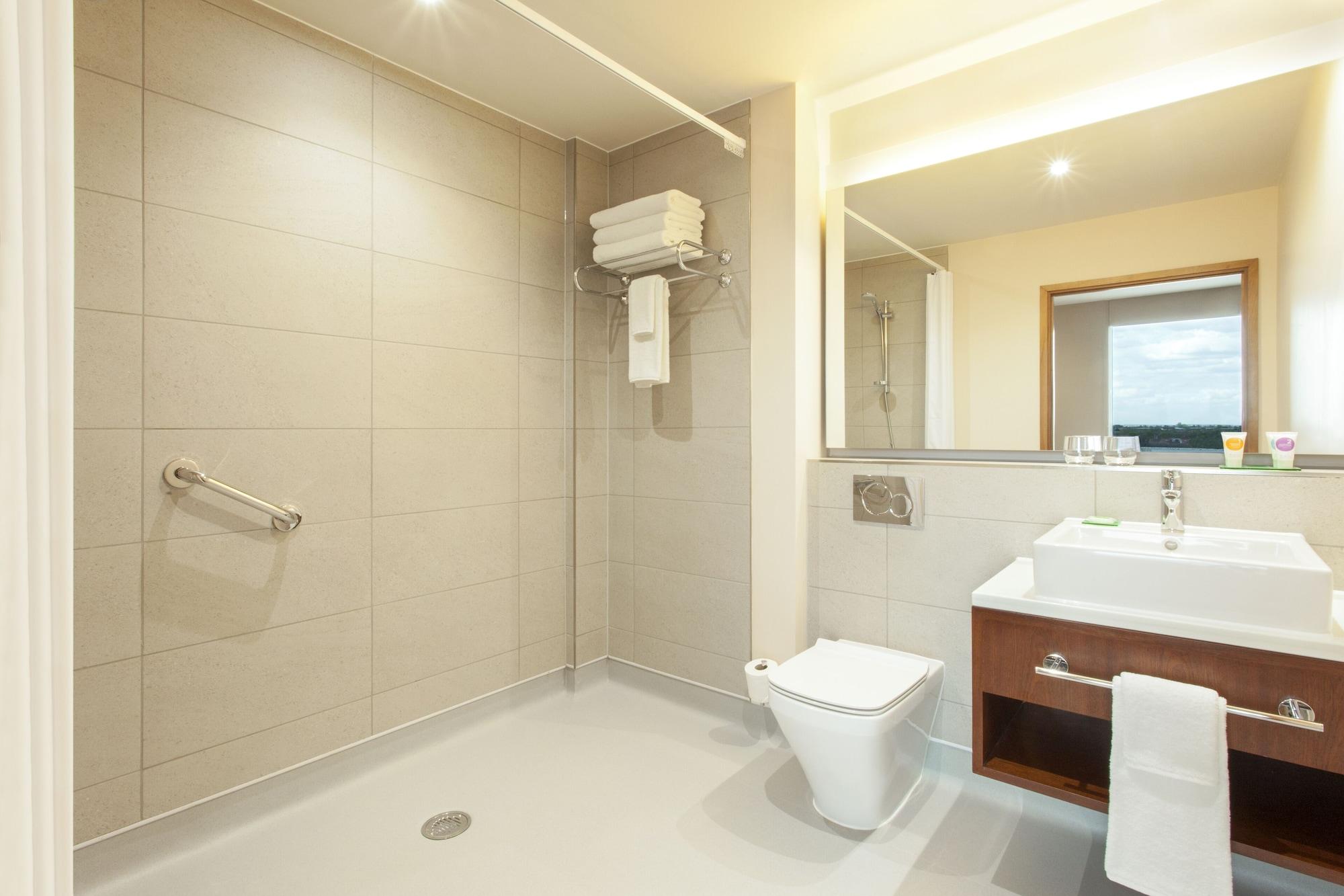 Hyatt Place West London Hayes Hillingdon kerület Kültér fotó